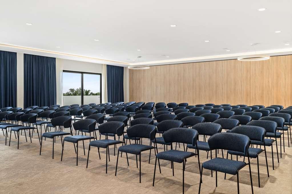 The Rif At Mangrove Beach Corendon All-Inclusive Curio Willemstad Facilités photo